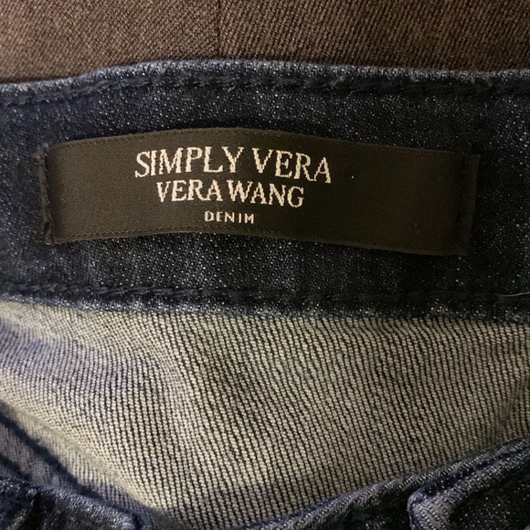 VGUC Simply Vera Wang capri’s - Picture 8 of 11